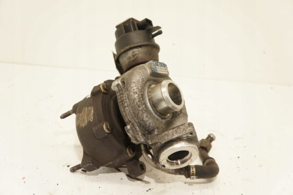 TURBOSPRĘŻARKA TURBO GOLF A4 B8 PASSAT 2.0TDI CAG 03L145702D