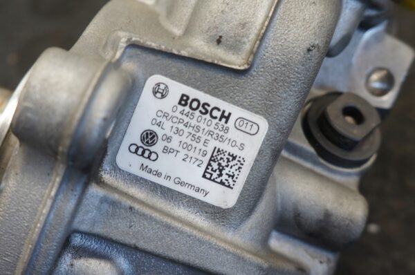 17312378546-69691f077bcfd POMPA WTRYSKOWA VW GOLF VII 1,6 2,0 TDI 04L130755E