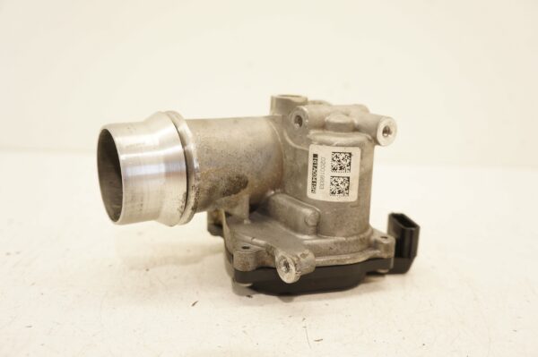 PRZEPUSTNICA SILNIKA RENAULT MEGANE IV TALISMAN CLIO 1,5BLUE DCI 161A03415R