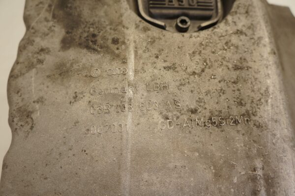 MISKA OLEJOWA AUDI A4 B7 A6 C6 2,0TFSI 06B103603AS