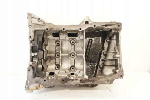 MISKA OLEJOWA RENAULT TRAFIC OPEL VIVARO 2.0 DCI CDTI 8200963715