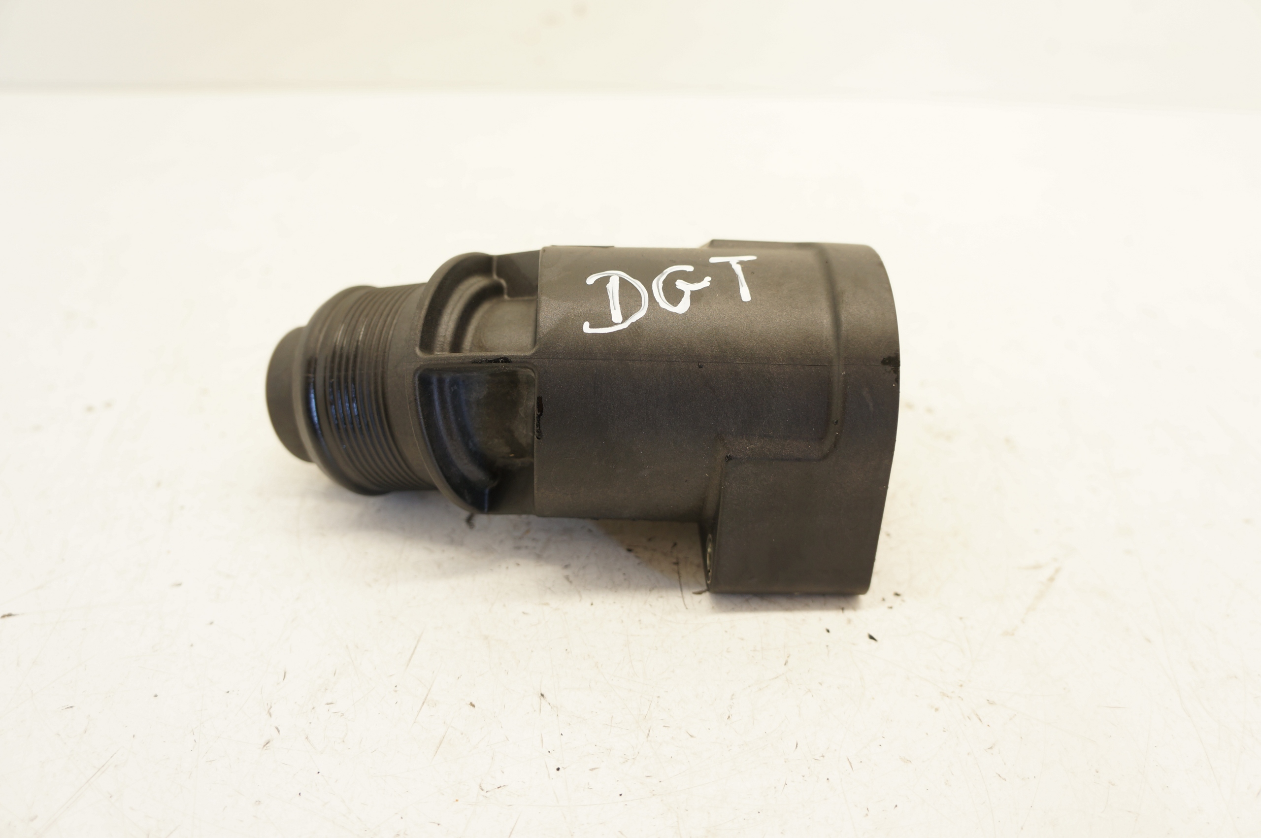 RURKA KRÓCIEC TURBO WODY VW GOLF T-ROC SEAT LEON AUDI A3 1,6 TDI 04L131111T