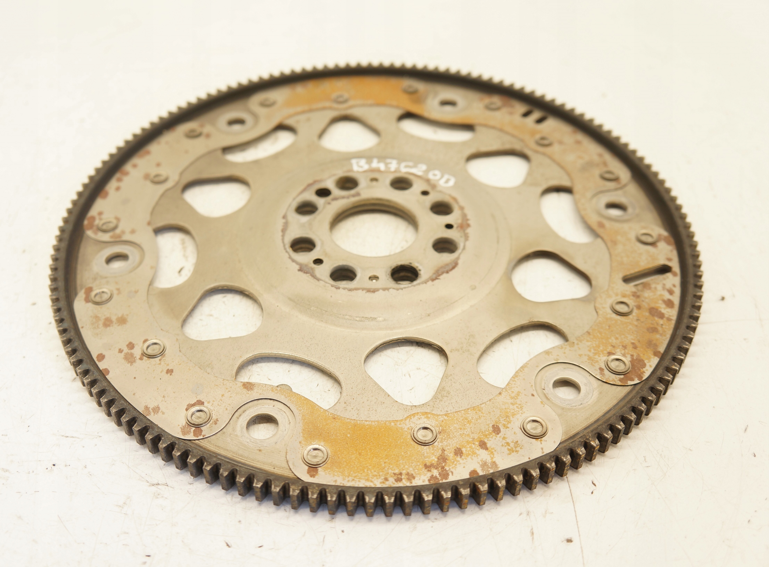 KOŁO ZAMACHOWE BMW 1 F40 2 F44 X1 F48 X2 F39 MINI 2.0D 8511452