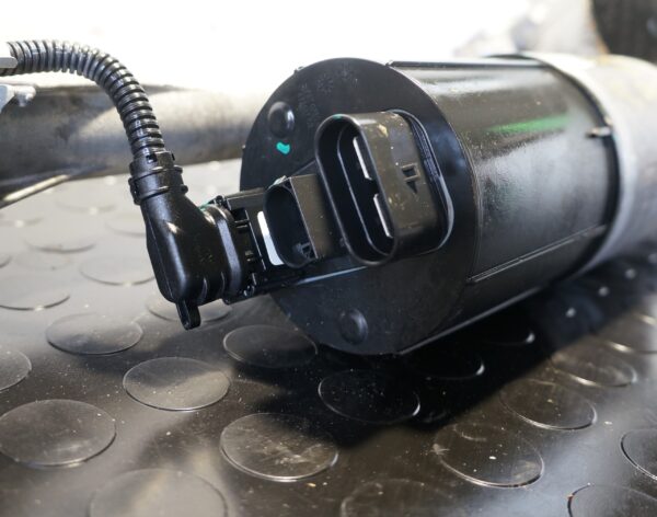 MAGLOWNICA PRZEKŁADNIA KIEROWNICZA VOLVO XC40 32333194