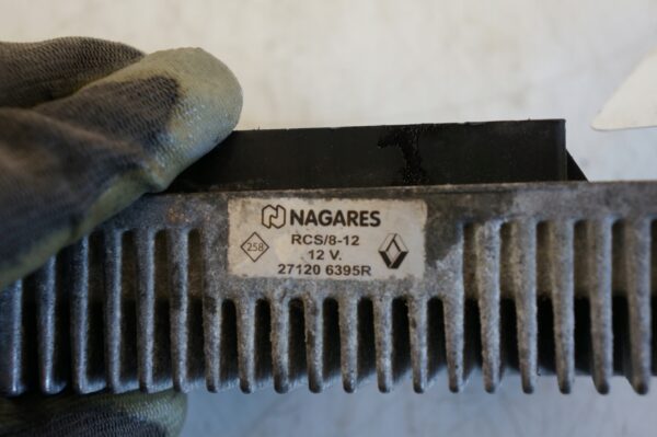 PRZEKAŹNIK ŚWIEC RENAULT MASTER III MOVANO TRAFIC 2,3 DCI M9T 271206395R