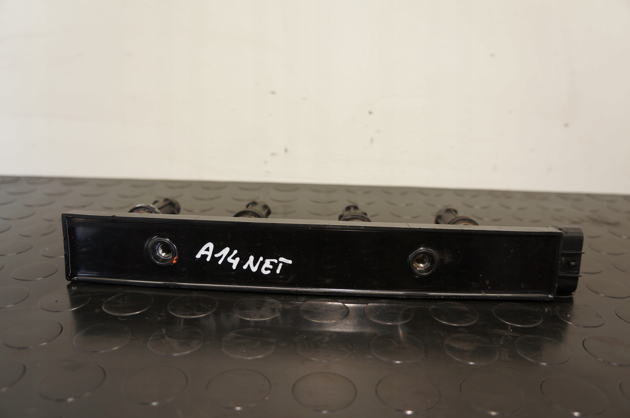 CEWKI ZAPŁONOWE OPEL CHEVROLET AMPERA VOLT ASTRA J 1,4 A14NET