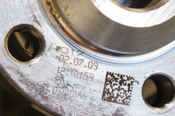 17425665999-696b58117b145 WAŁ KORBOWY VW GOLF VI A4 B8 PASSAT B7 2,0 TDI 038101AA