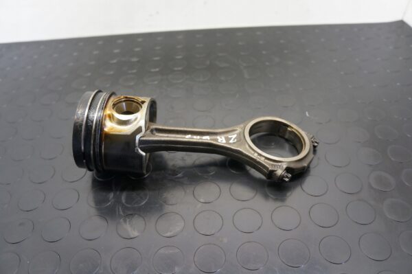 17426104523-696b57d74631f TŁOK Z KORBOWODEM AUDI Q7 VW TUAREG 3,0 TDI 059AA