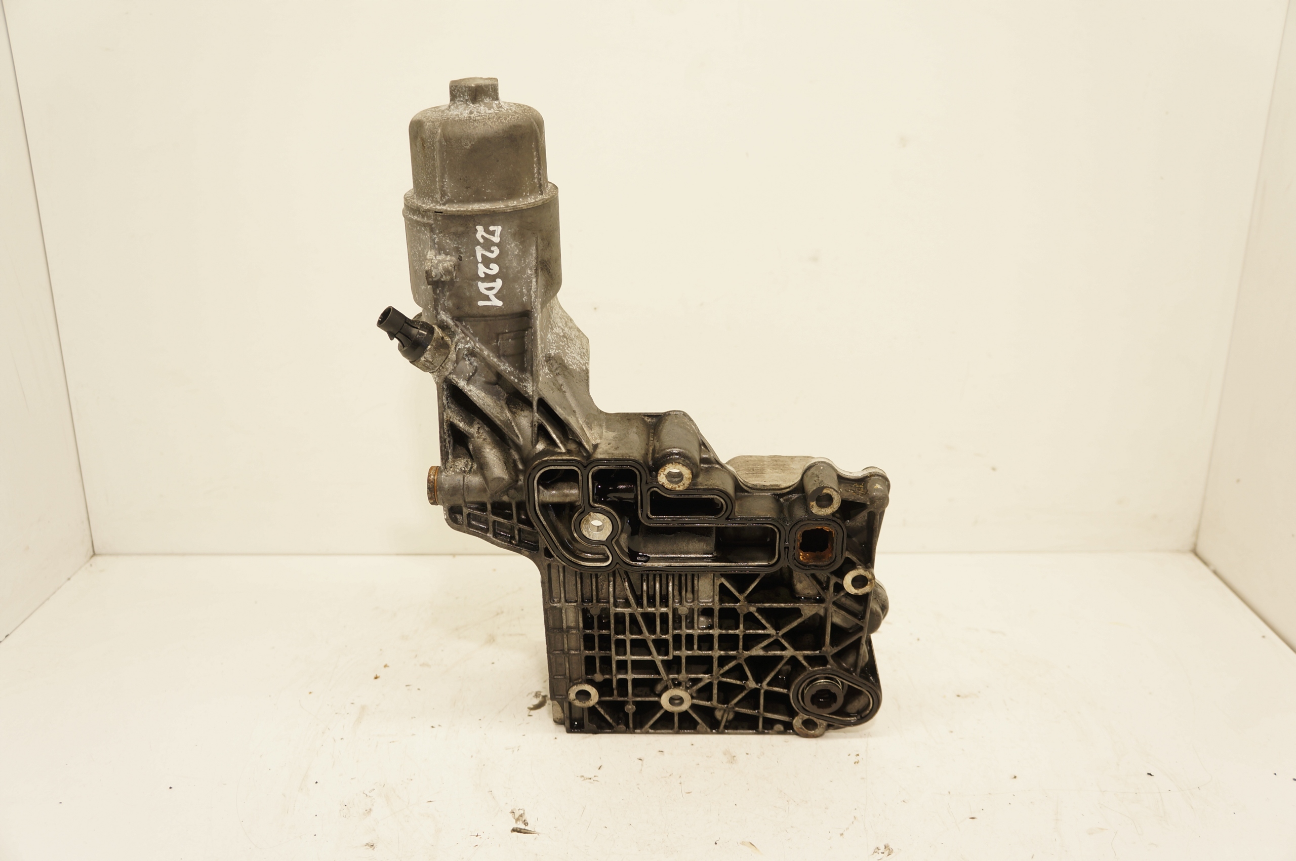 PODSTWA FILTRA OLEJU CHEVROLET CAPTIVA OPEL ANTARA 2.2 CDTI 25183556