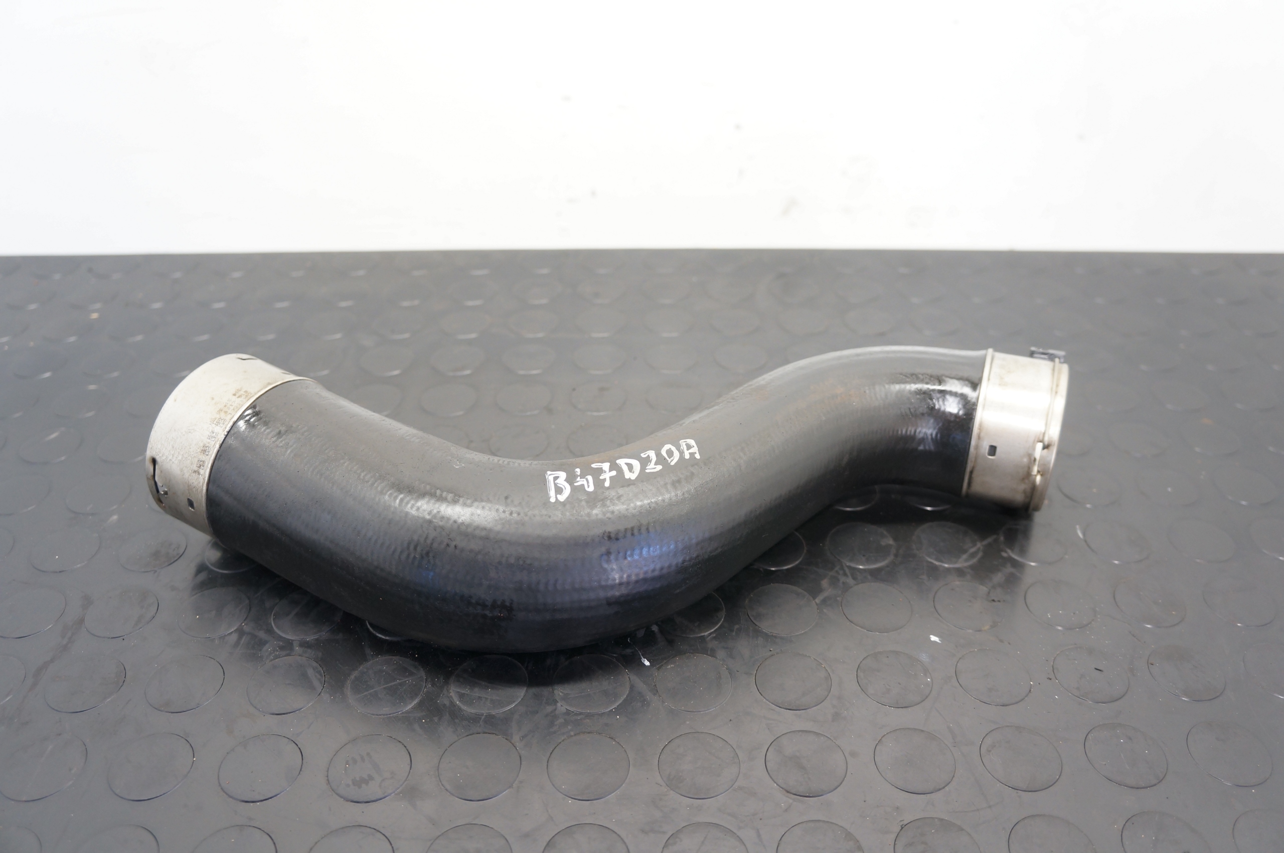 RURA PRZEWÓD POWIETRZA BMW 1 2 3 4 5 X3 X4 MINI 2.0D 8518474