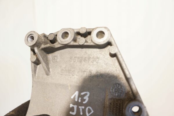 ŁAPA WSPORNIK SILNIKA FIAT DOBLO FIORINO 1,3 JTD 55194730