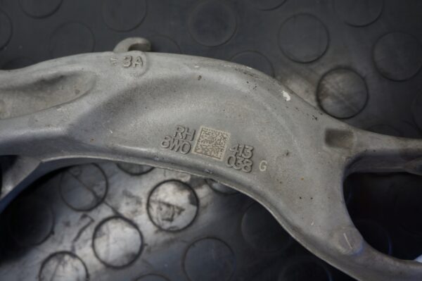 AMORTYZATOR PRAWY PRZÓD AUDI A4 B9 A5 8W0031AA