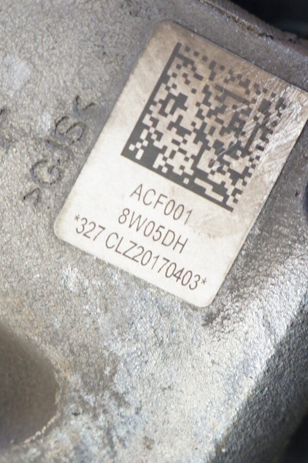 ZASISK HAMULCOWY LEWY PRZÓD AUDI A4 B9 A5 8W05DH