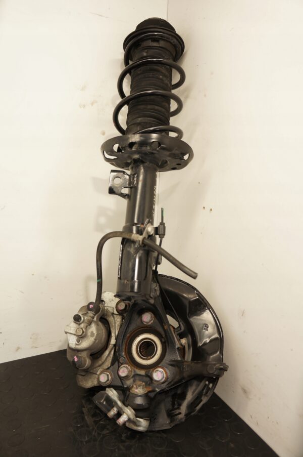 MCPHERSON ZWROTNICA AMORTYZATOR TOYOTA YARIS IV PP 1,5 HYBRID 48510-K0090