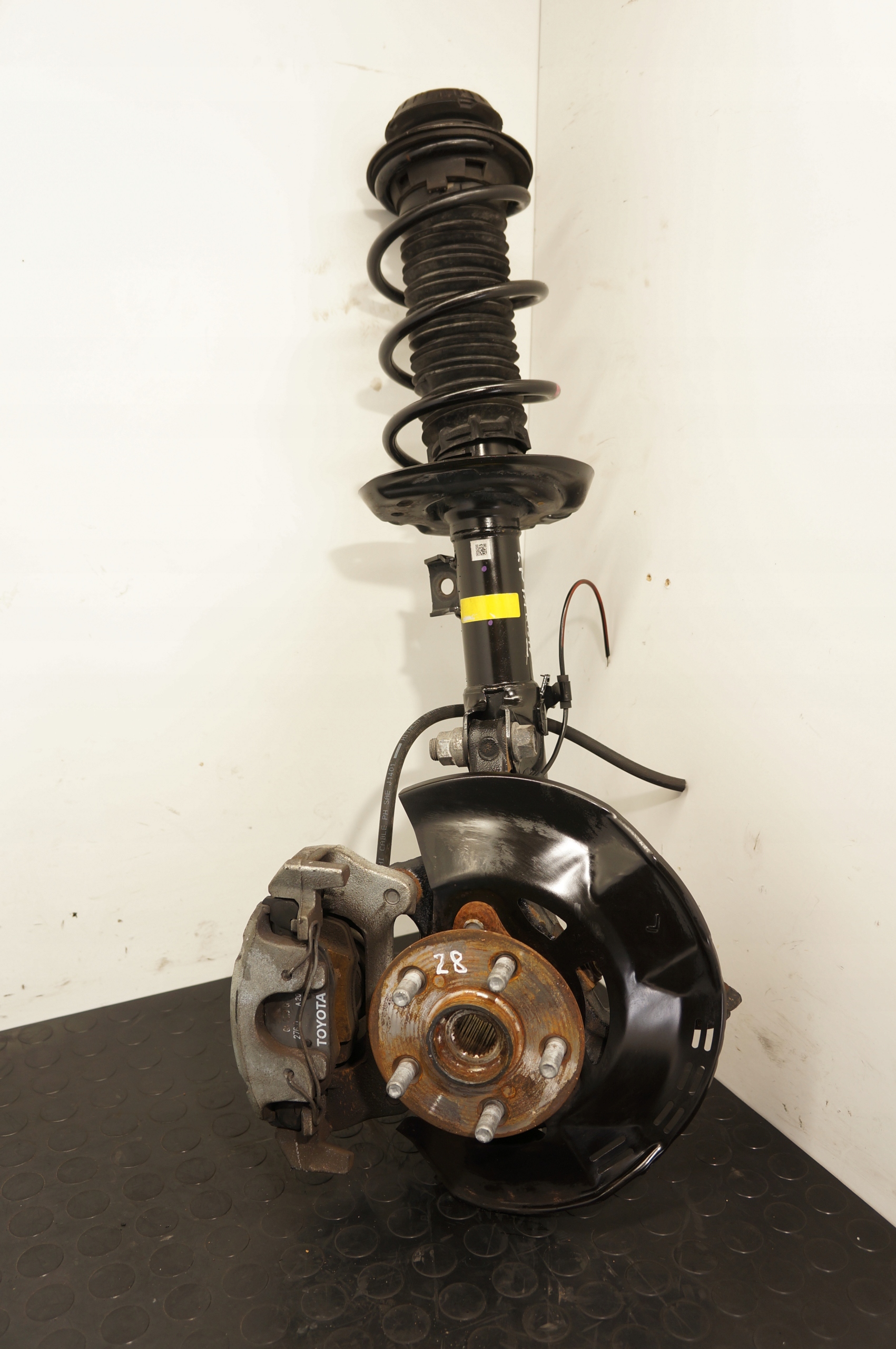 MCPHERSON ZWROTNICA AMORTYZATOR TOYOTA YARIS IV LP 1,5 HYBRID 48520-K0090