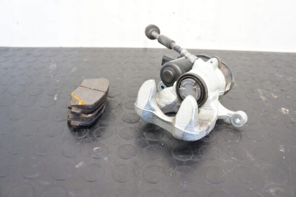 ZACISK HAMULCOWY LT FIAT 500 PANDA III 1.0 HYBRID 55610E