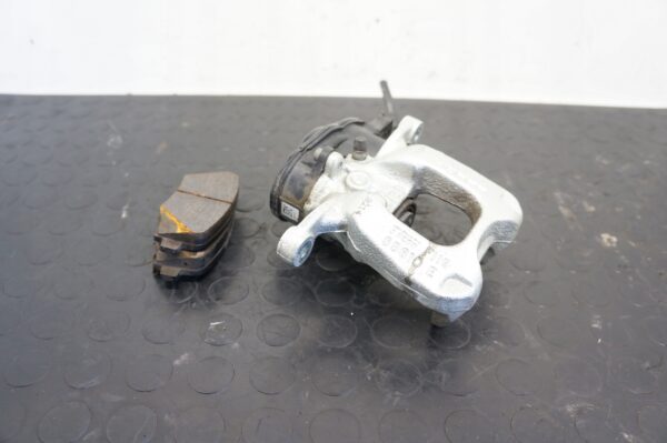 ZACISK HAMULCOWY LT FIAT 500 PANDA III 1.0 HYBRID 55610E