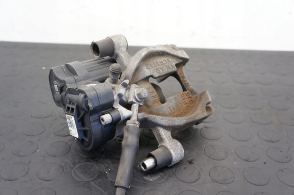 ZACISK HAMULCOWY PT VW GOLF VII SKODA OCTAVIA LEON A3 5Q0615405EE