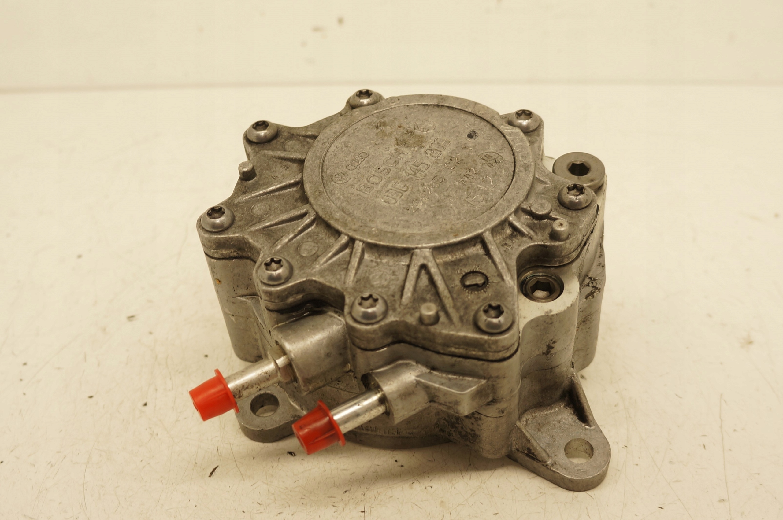 POMPA VACUM VW GOLF V 2,0 TDI 036145209