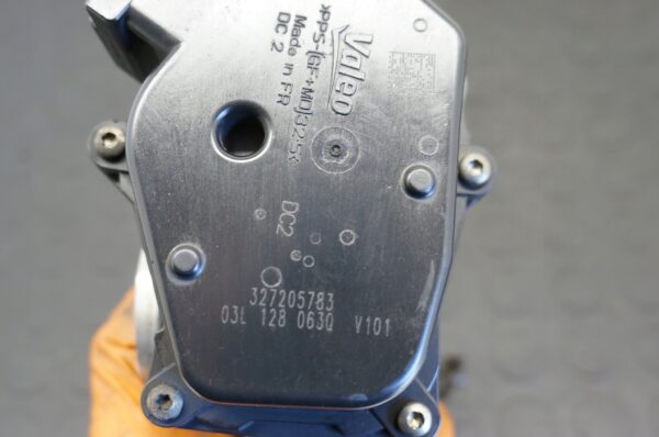 PRZEPUSTNICA VW GOLF VI A3 LEON 1,6 TDI 03L128063Q