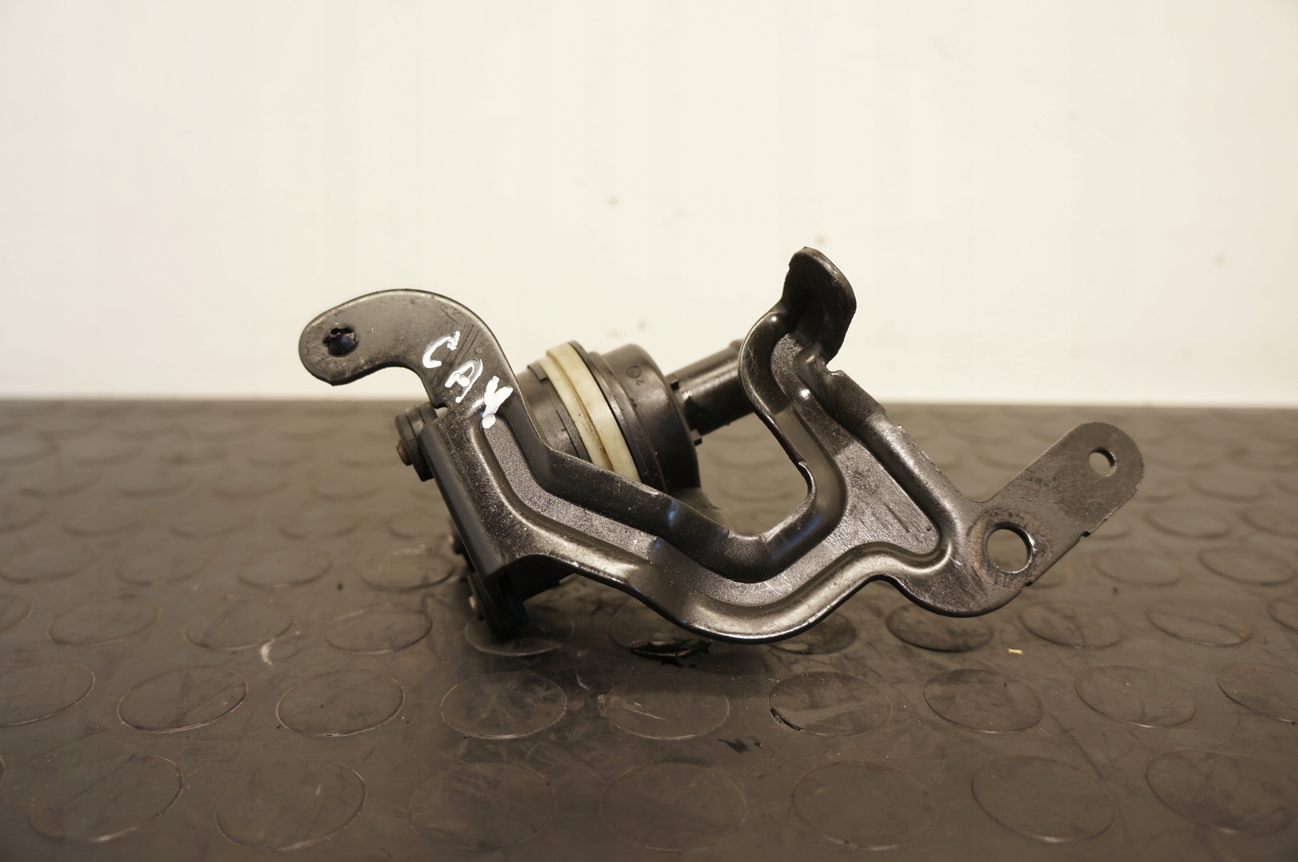 DODATKOWA POMPA WODY VW GOLF VI A3 LEON 1,6 TDI 6R0965561A