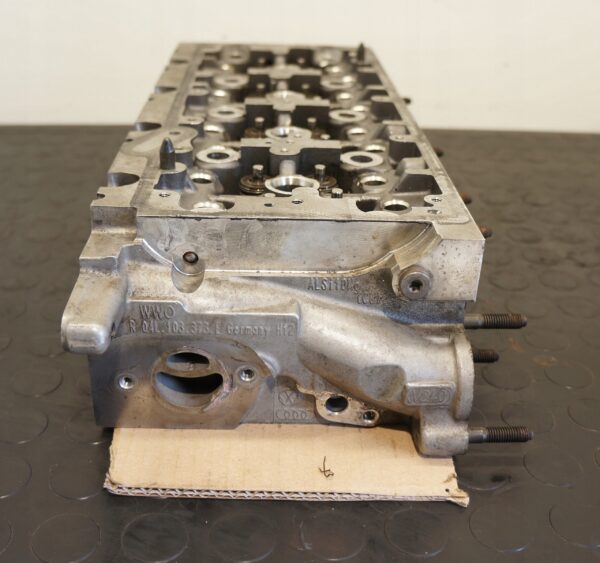 GŁOWICA KOMPLETNA VW GOLF TIGUAN A3 PASSAT 1.6 2.0TDI 04L103373E PLANOWANA