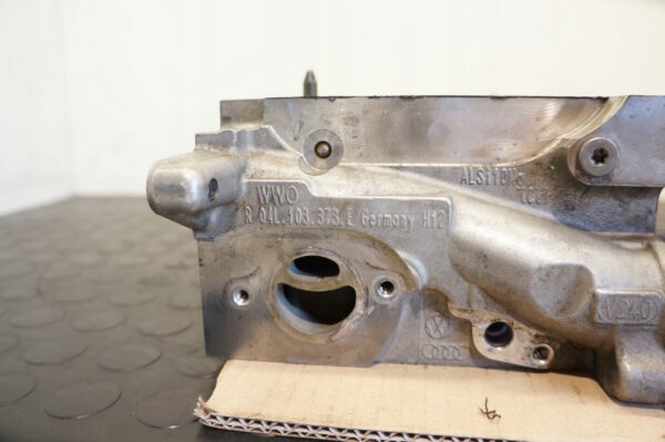 GŁOWICA KOMPLETNA VW GOLF TIGUAN A3 PASSAT 1.6 2.0TDI 04L103373E PLANOWANA