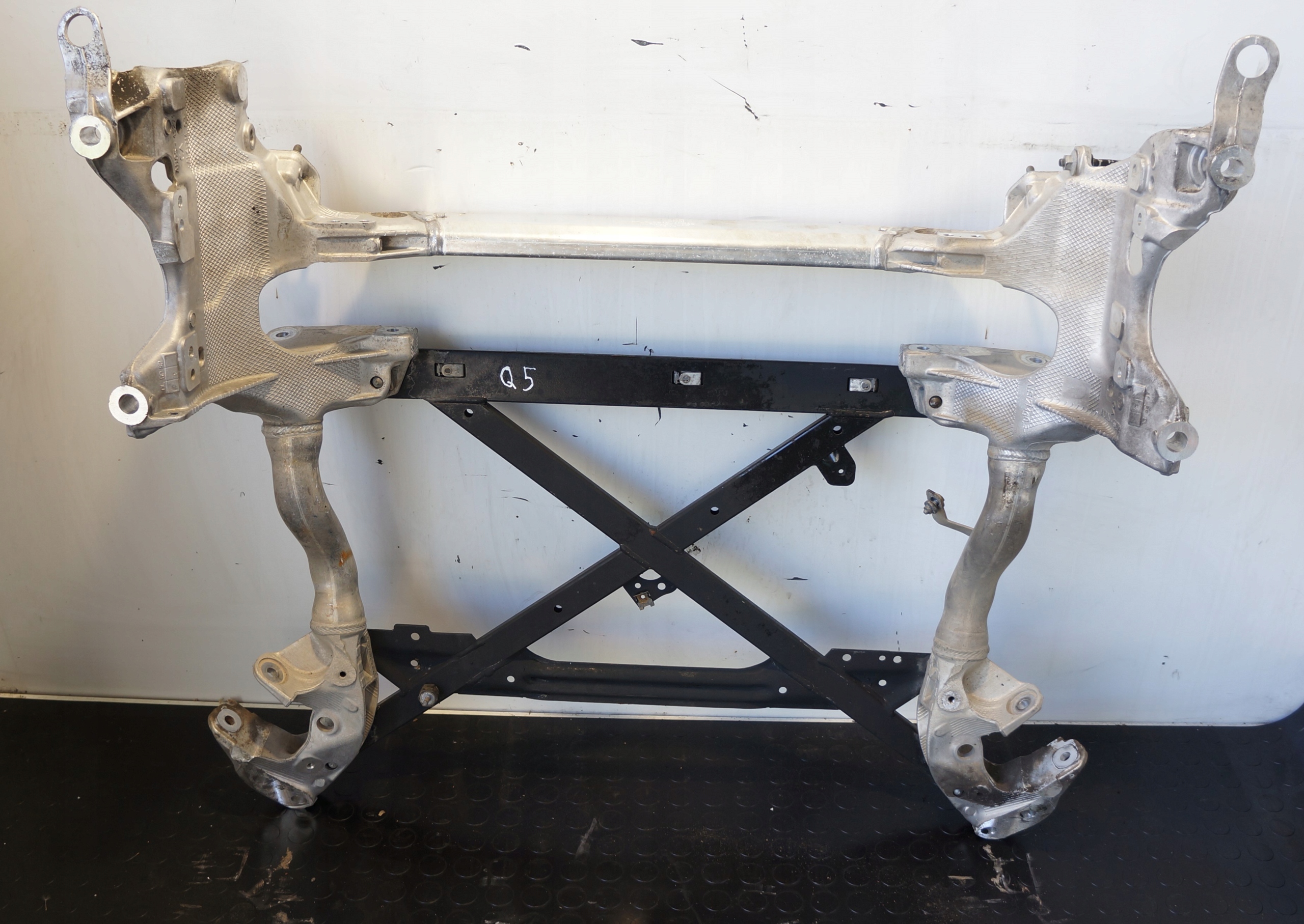 17533672462-696944ea1a4aa BELKA SANKI WÓZEK PRZÓD Q5 2,0 TDI 8R0399315G 8T1399345H