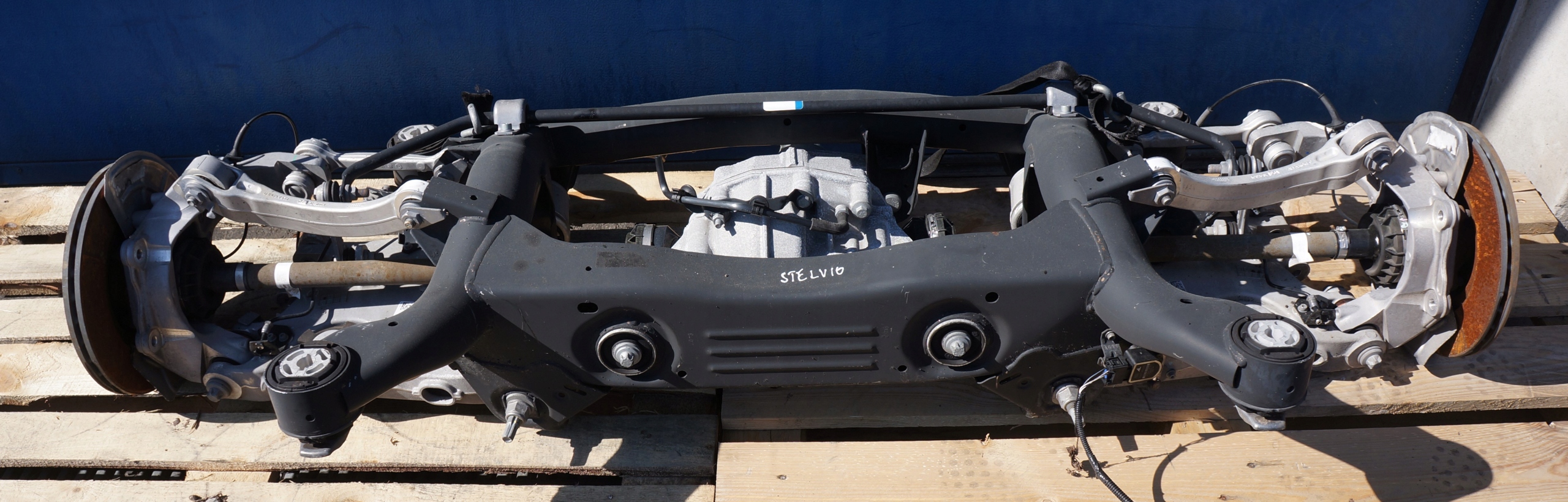 BELKA WÓZEK ZAWIESZENIA TYŁ DYFER ALFA ROMEO GULIA STELVIO 4460301353