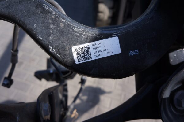 BELKA ZAWIESZENIA WÓZEK WAHACZE VW GOLF VIII LEON A3 OCTAVIA 5Q0505315H