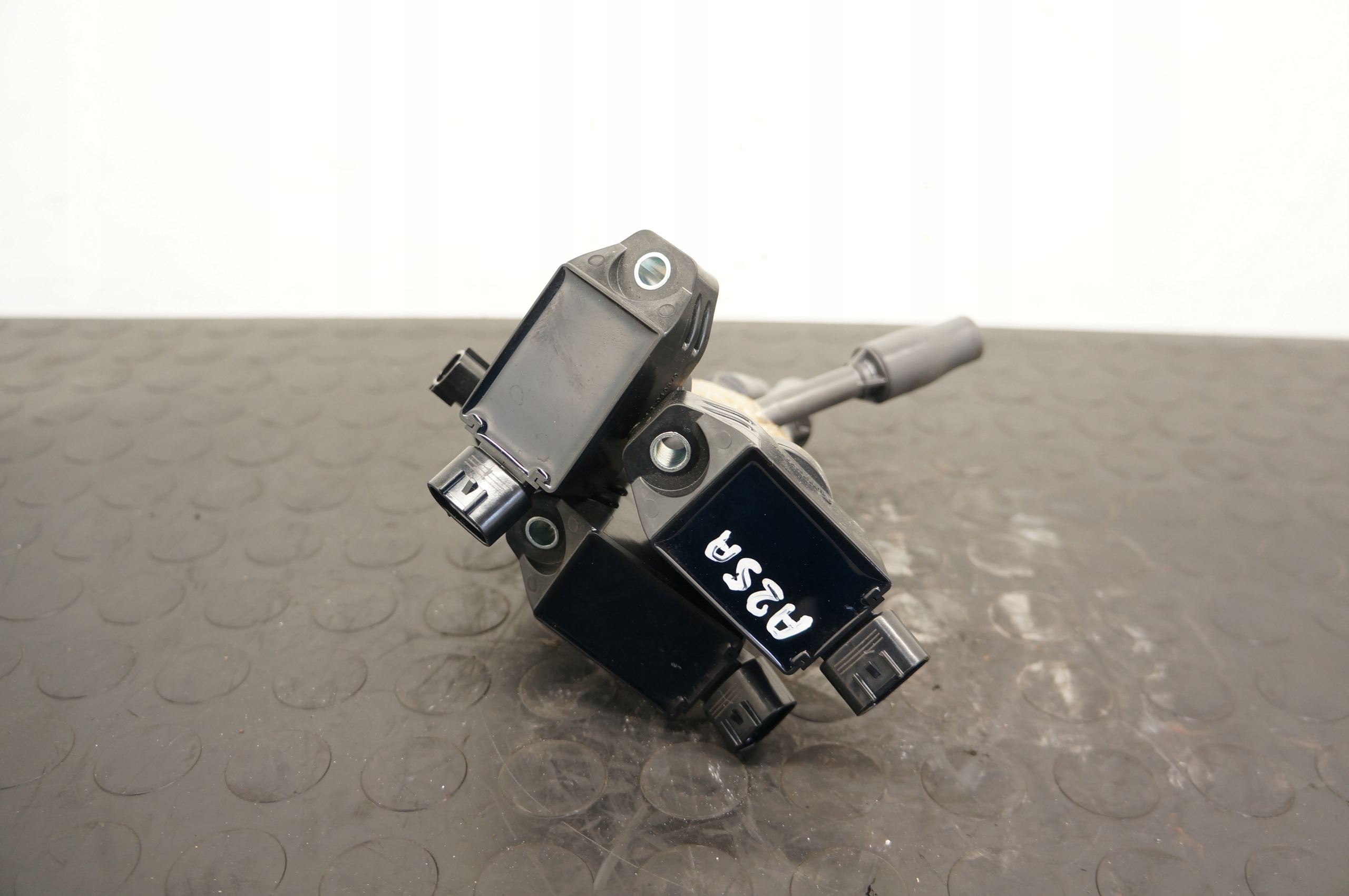 17571151616-696943c62c7ce CEWKI ZAPŁONOWE TOYOTA LEXUS NX RAV-4 2,5i A25A HYBRID 90919-02277