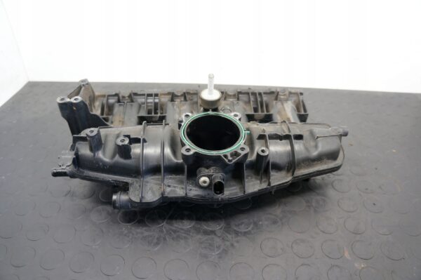 KOLEKTOR SSĄCY AUDI A4 B7 A6 C6 2,0TFSI 06F133185AQ