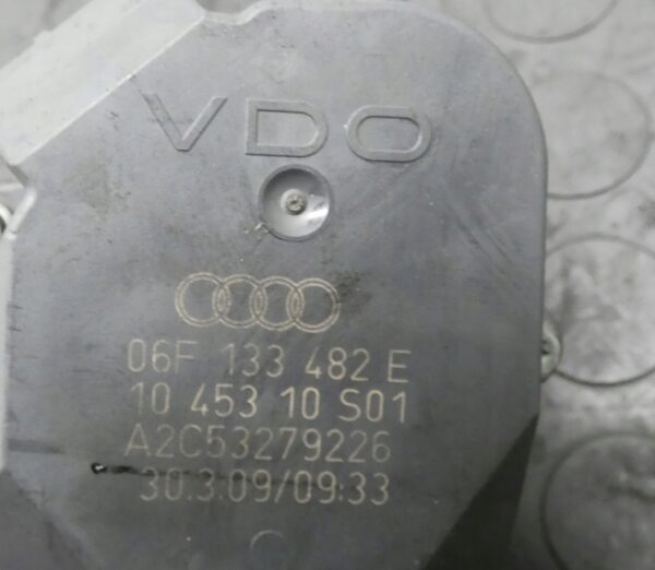 NASTAWNIK KLAP KOLEKTORA AUDI A4 B7 A6 C6 2,0TFSI 06F133482E