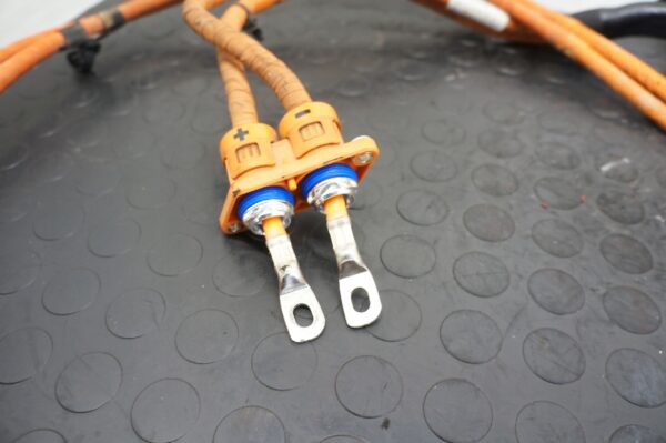 PRZEWÓD WYSOKIEGO NAPIECIA VW GOLF VIII LEON A3 OCTAVIA 1.4 DGE 5WA971015A