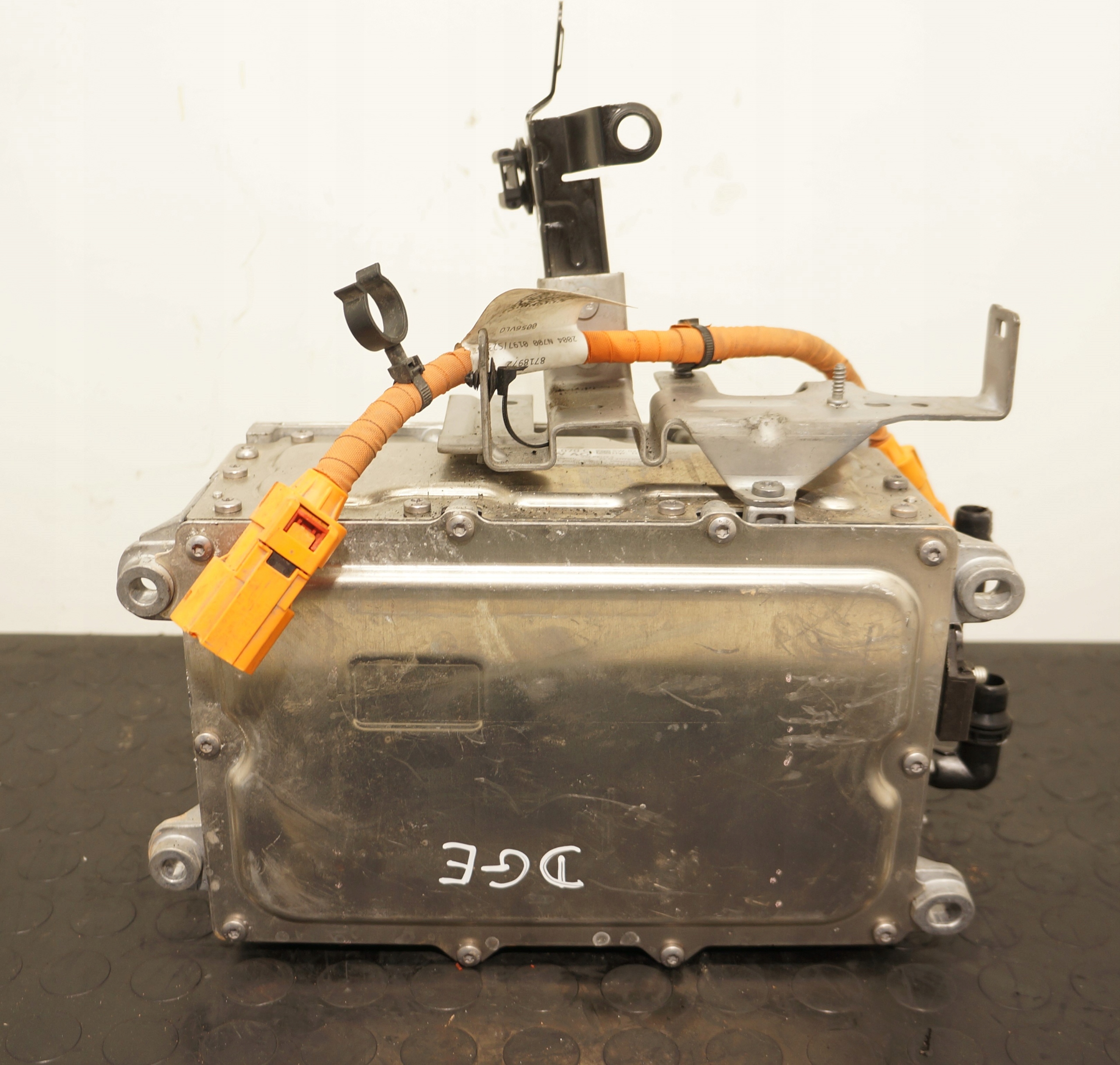 PRZETWORNICA INWERTER VW GOLF VIII LEON A3 OCTAVIA 1.4 ETRON 5WA907070C