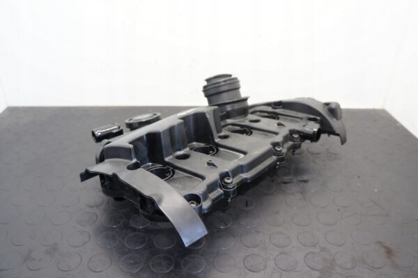 POKRYWA ZAWORÓW AUDI A4 B7 A6 C6 2,0TFSI 06F129101R