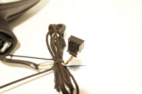 LUSTERKO PRAWE AUDI A1 3D 7 PIN KIERUNEK EU 10-18R