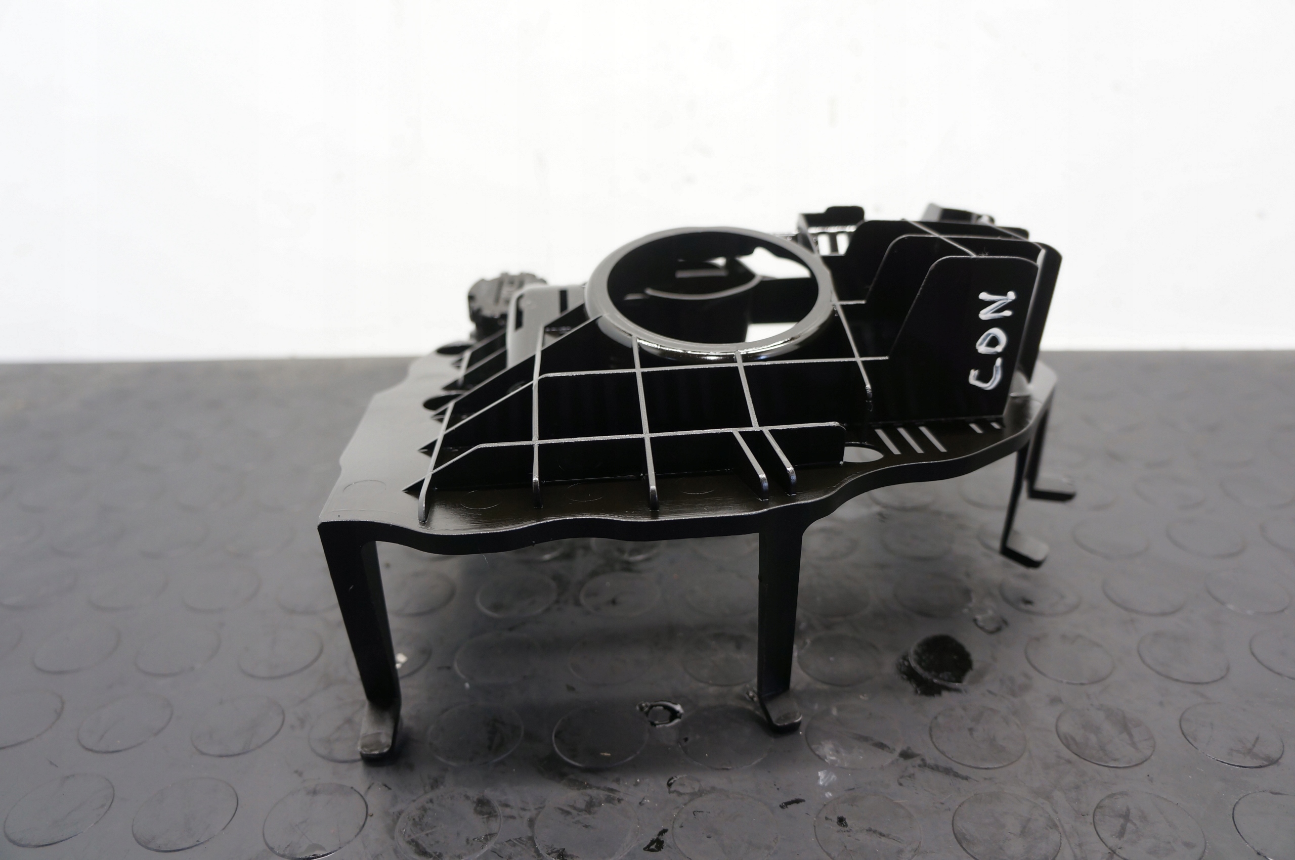 WKŁAD MISKI AUDI A4 A5 Q5 GOLF PASSAT 2,0TFSI 06H103138E