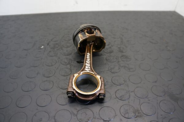 TŁOK Z KORBOWODEM FIAT 500 ALFA ROMEO MITO 1.4 T-JET 198A4000 72L66