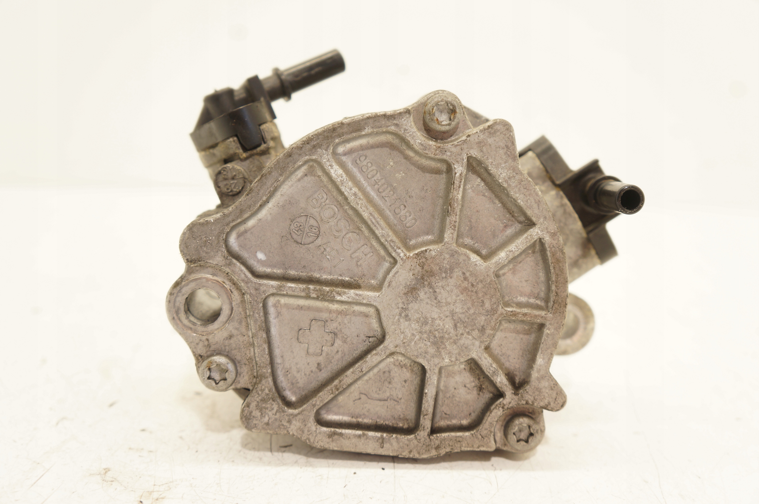 POMPA VACUM CITROEN C3 RIFTER PARTNER 1,5 E-HDI YH01 9804021880