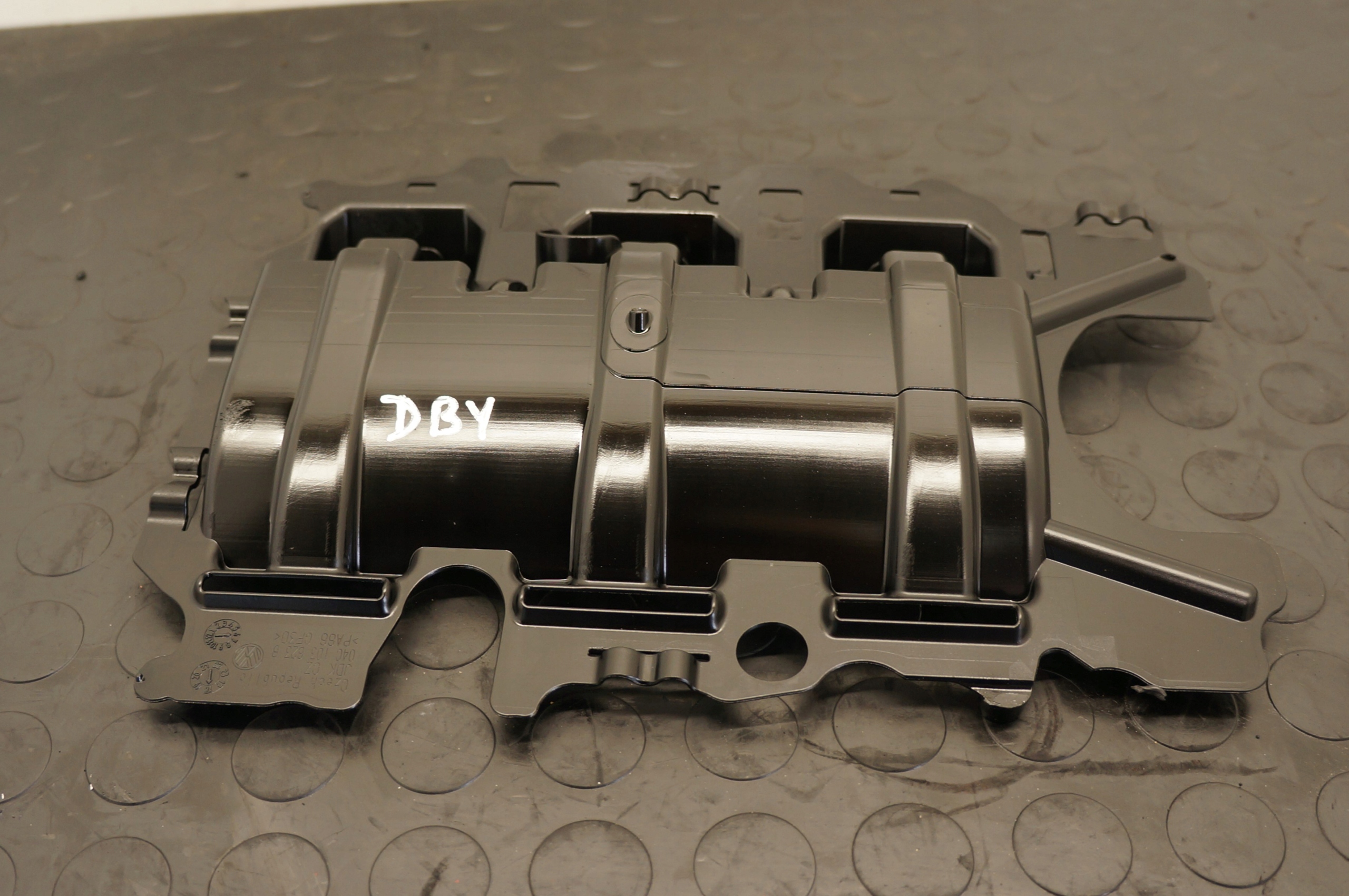 WKŁAD MISKI VW POLO SKODA FABIA SEAT IBIZA 1.0 TSI 04C103623B