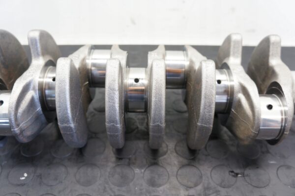 WAŁ KORBOWY RENAULT TRAFIC III QASHQAI VIVARO B 1,6 DCI 5599R NOWY R9M