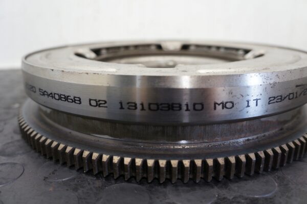 KOŁO DWUMASOWE ZAMACHOWE BMW 2 F44 MINI F55 F56 F57 F60 1.5T 5A40868