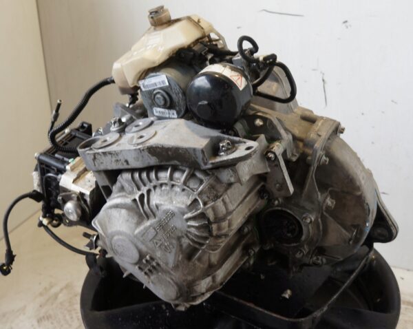 SKRZYNIA BIEGÓW OPEL CORSA D 1,3 CDTI E4 M20013DL