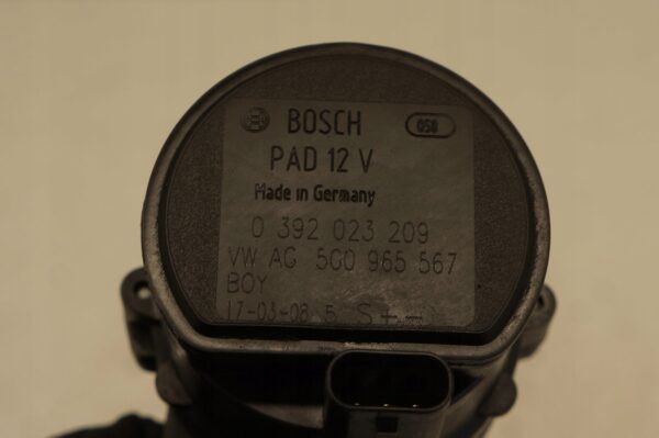 DODATKOWA POMPA WODY VW GOLF SEAT LEON AUDI A3 1,6 TDI 5G0965567