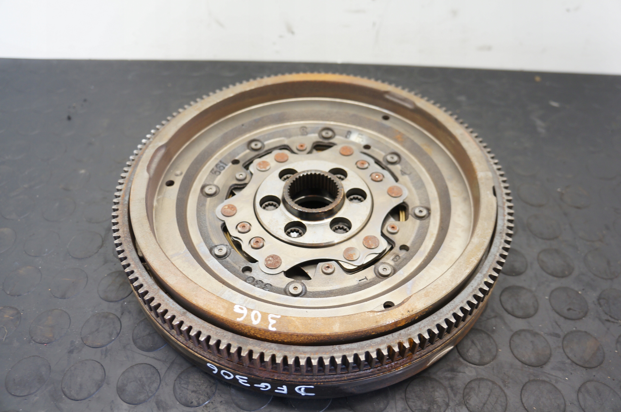 17623463842-69693ebfa139a KOŁO DWUMASOWE VW GOLF VII TIGUAN A3 PASSAT 2.0 TDI 03L105266DQ