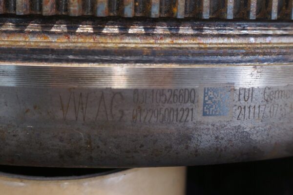 KOŁO DWUMASOWE VW GOLF VII TIGUAN A3 PASSAT 2.0 TDI 03L105266DQ