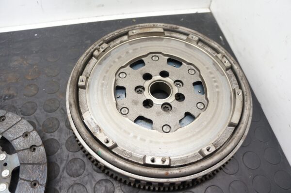 SPRZĘGŁO KOŁO DWUMASOWE RENAULT MEGANE IV TALISMAN CLIO 1,5 DCI 302054477R