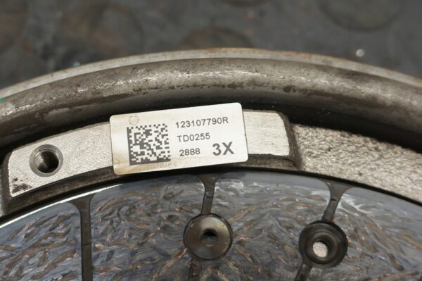 SPRZĘGŁO KOŁO DWUMASOWE RENAULT MEGANE IV TALISMAN CLIO 1,5 DCI 302054477R