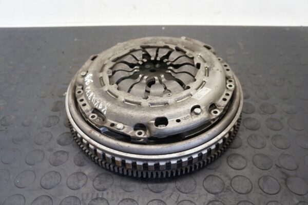 SPRZĘGŁO KOŁO DWUMASOWE RENAULT MEGANE IV TALISMAN CLIO 1,5 DCI 302054477R